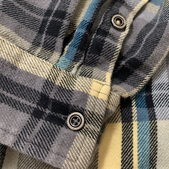 Prana flannel shirt - Picture 4 of 5